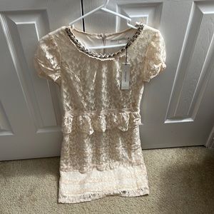 Compagna jewel detail lace dress small